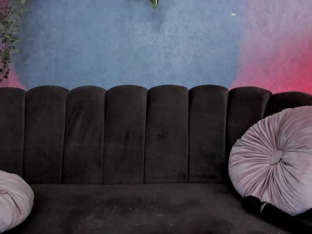 Sex chat gratuit in direct cu KianaDivine pe BongaCams