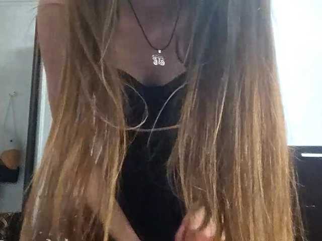 AllysonCloe live cam on BongaCams