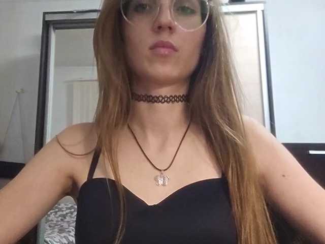AllysonCloe live cam on BongaCams