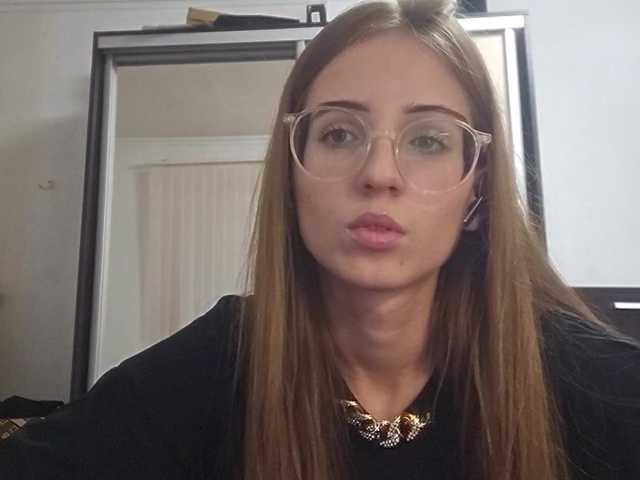 AllysonCloe live cam on BongaCams