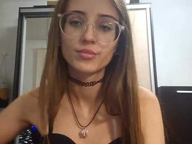 AllysonCloe live cam preview
