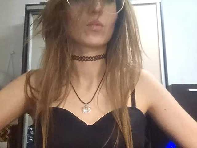 AllysonCloe live cam on BongaCams