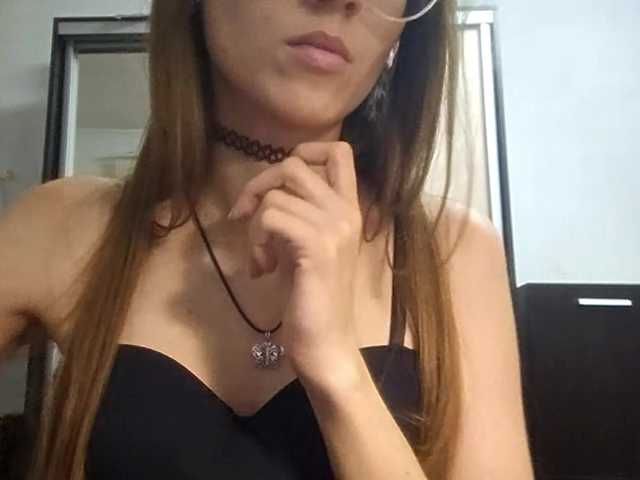 AllysonCloe live cam on BongaCams