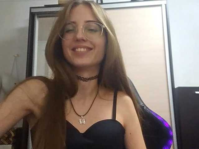 AllysonCloe live cam on BongaCams