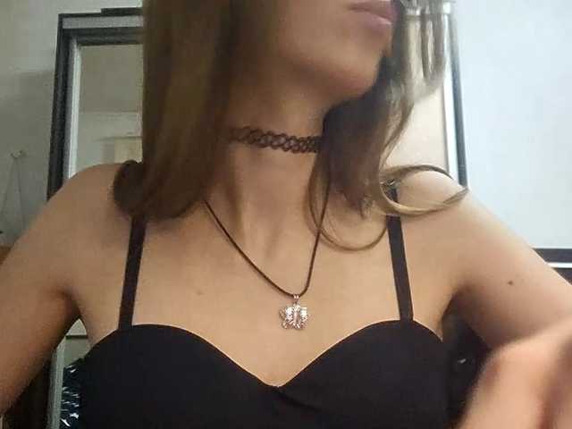 AllysonCloe live cam on BongaCams