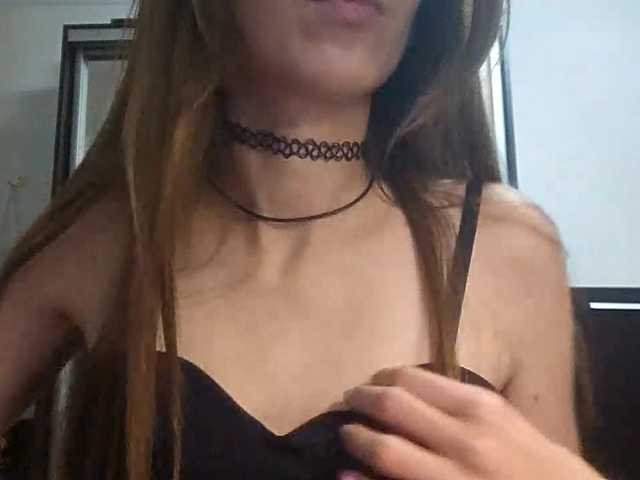AllysonCloe live cam preview