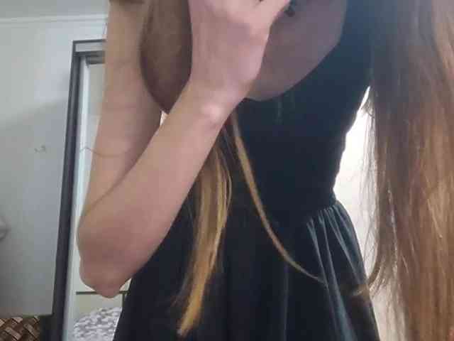 AllysonCloe webcam