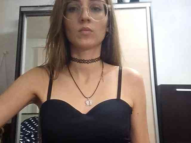 AllysonCloe webcam