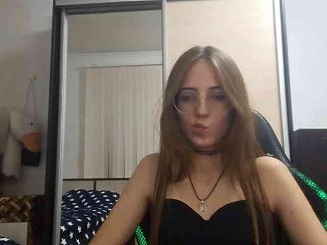 AllysonCloe webcam