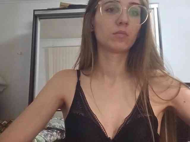 AllysonCloe webcam