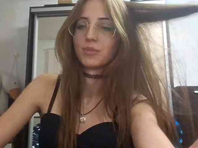 AllysonCloe webcam