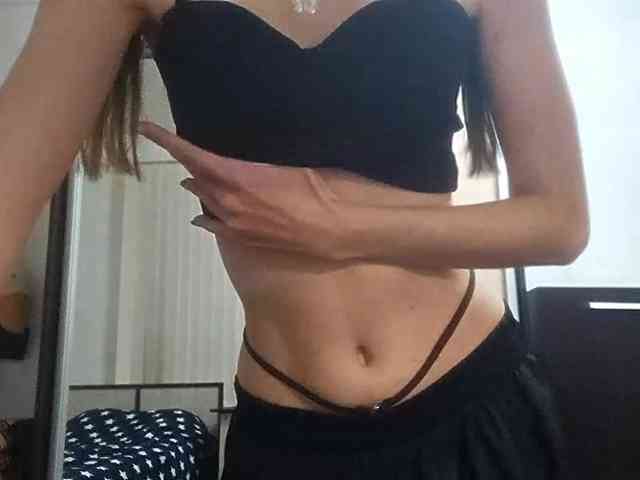 AllysonCloe webcam