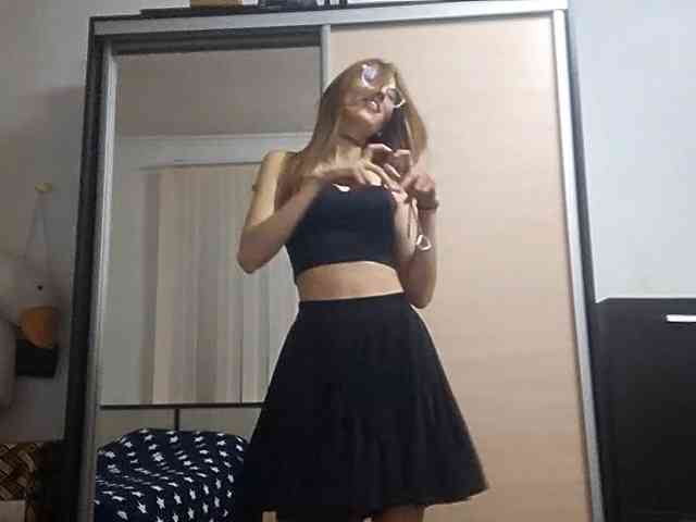 AllysonCloe webcam