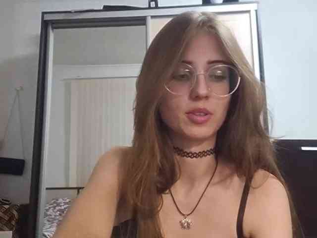 AllysonCloe webcam