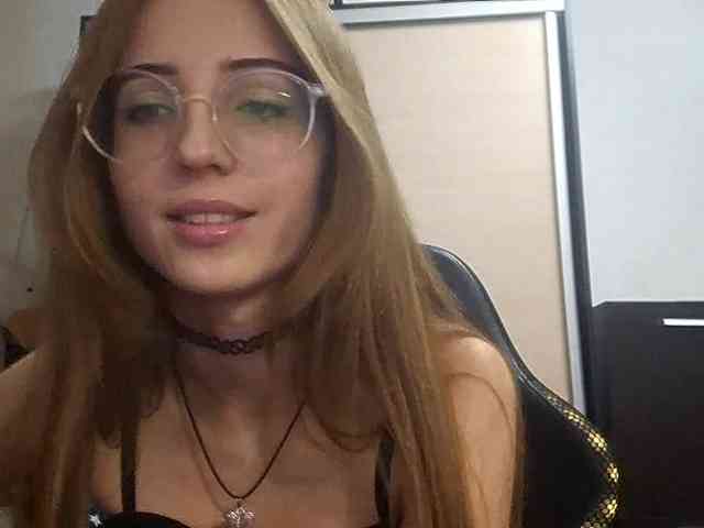 AllysonCloe webcam