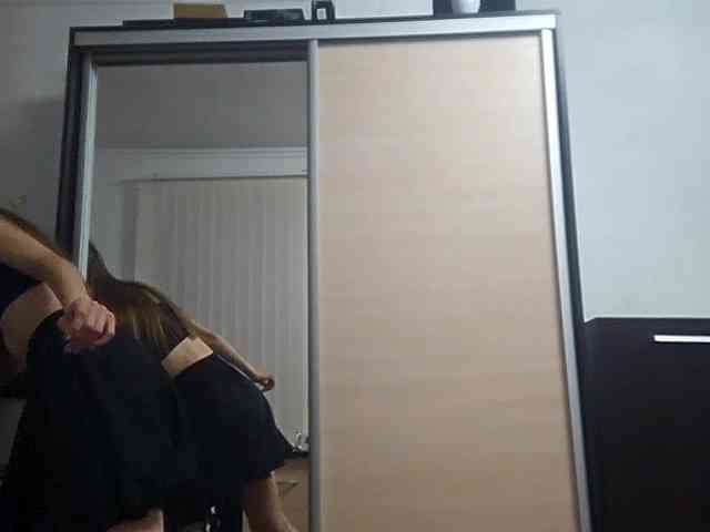 AllysonCloe webcam