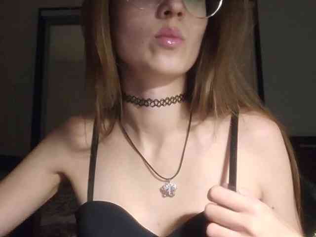 AllysonCloe webcam