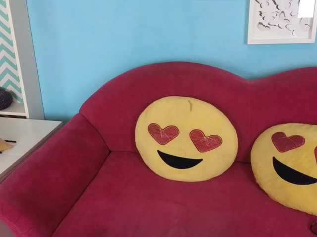 Deli-Katy live cam on BongaCams
