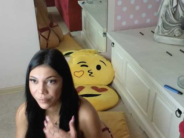 Deli-Katy live cam preview