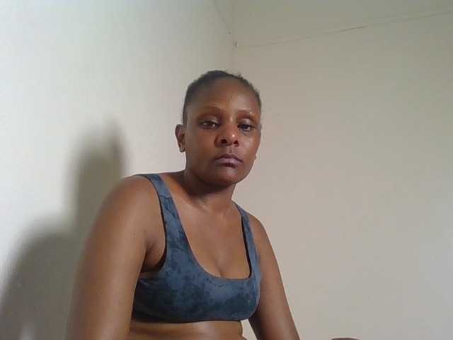 Angya live cam preview