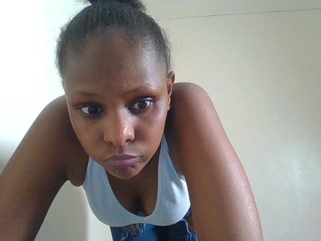 Angya live cam on BongaCams