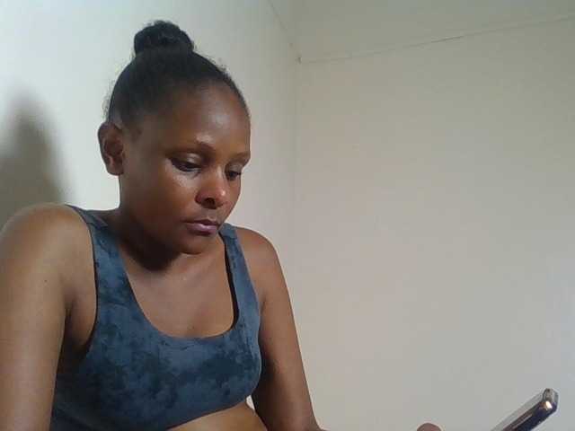 Angya live cam preview