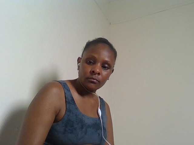Angya live cam on BongaCams