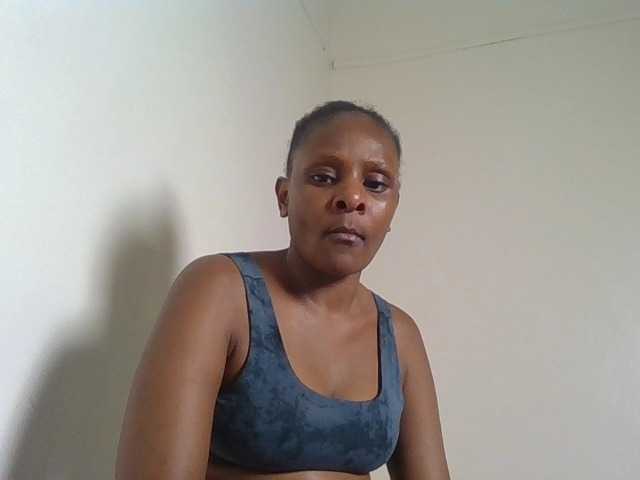 Angya live cam preview