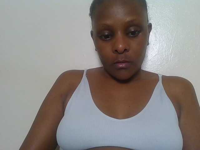 Angya webcam bongacams model stream image