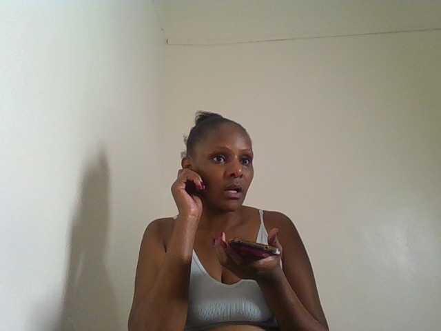 Angya live cam on BongaCams