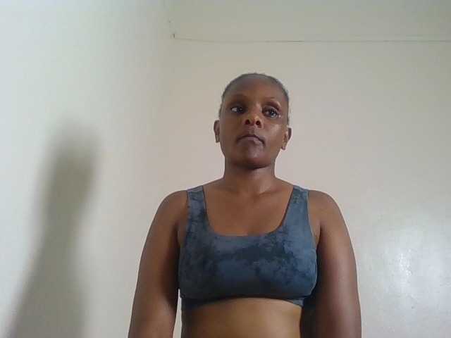 Angya live cam on BongaCams