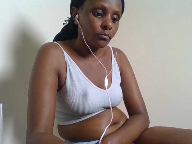 Angya live cam on BongaCams
