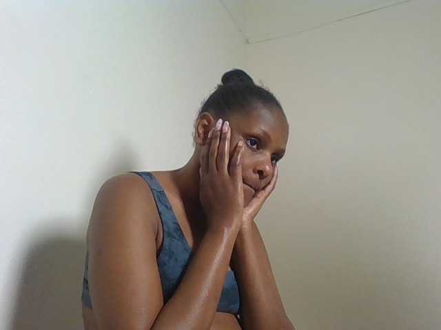 Angya live cam preview