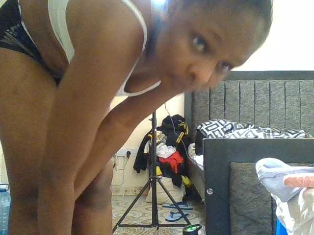 Angya live cam on BongaCams