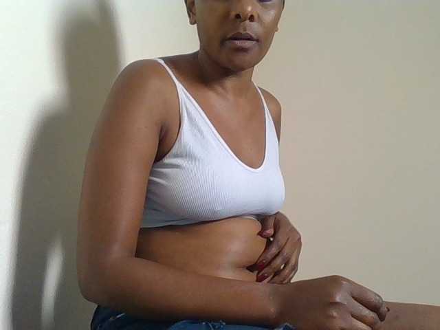 Angya live cam preview