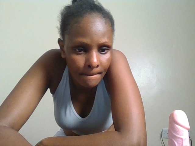 Angya live cam on BongaCams