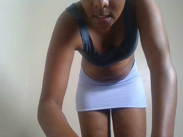 Angya live cam on BongaCams