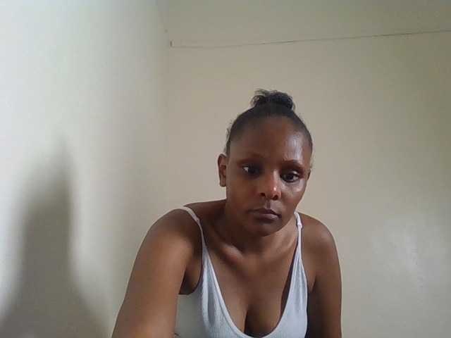 Angya live cam preview