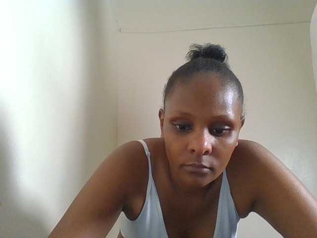 Angya live cam preview