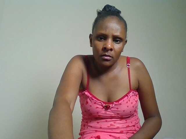 Angya live cam on BongaCams