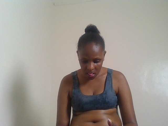Angya webcam bongacams model stream image