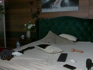 EveyMint Porn Show