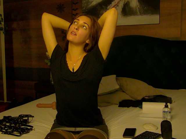 EveyMint live cam on BongaCams