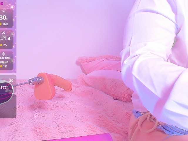 Rosse-Bell20 live cam on BongaCams