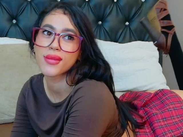 GiaaMonroe live cam on BongaCams