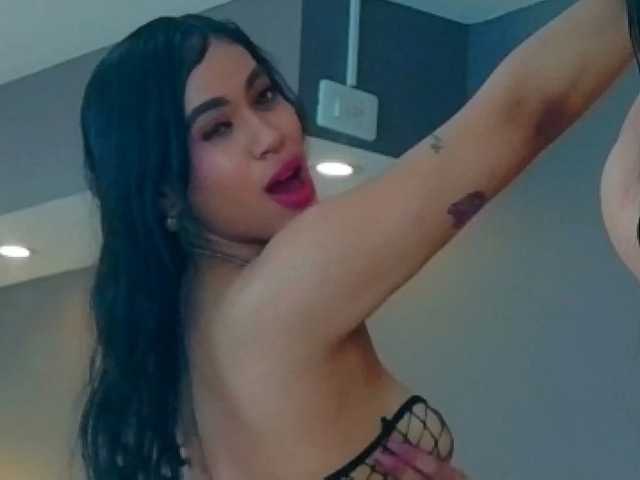 GiaaMonroe live cam on BongaCams