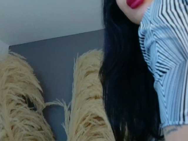 GiaaMonroe live cam on BongaCams