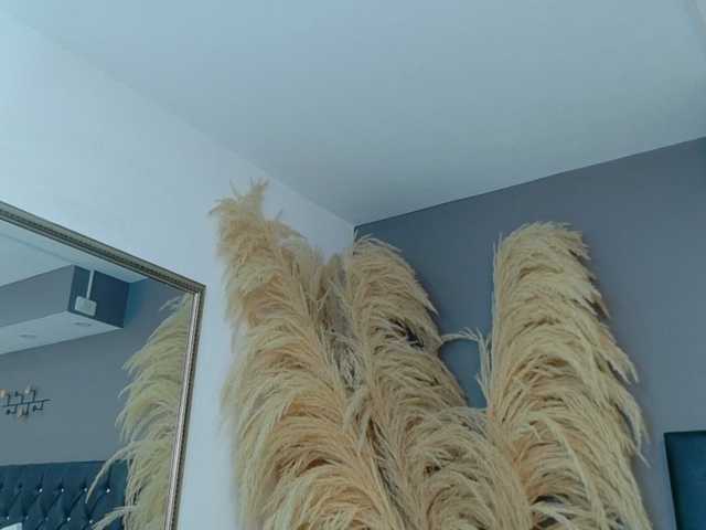 GiaaMonroe live cam preview