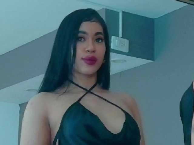 GiaaMonroe webcam