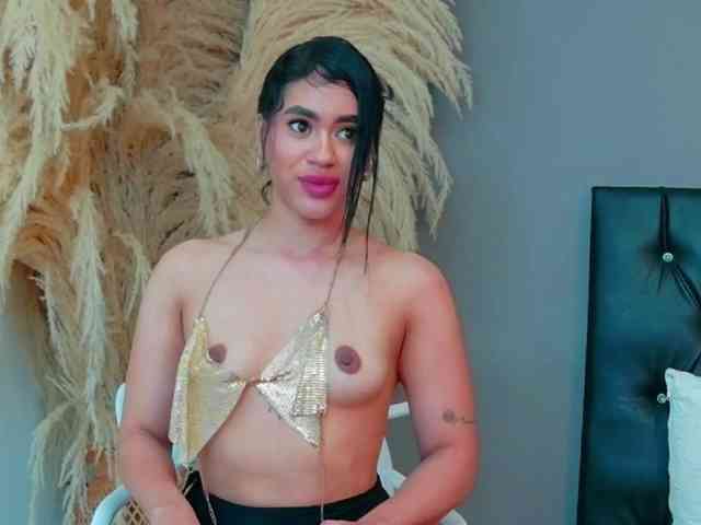 Modèle: GiaaMonroe